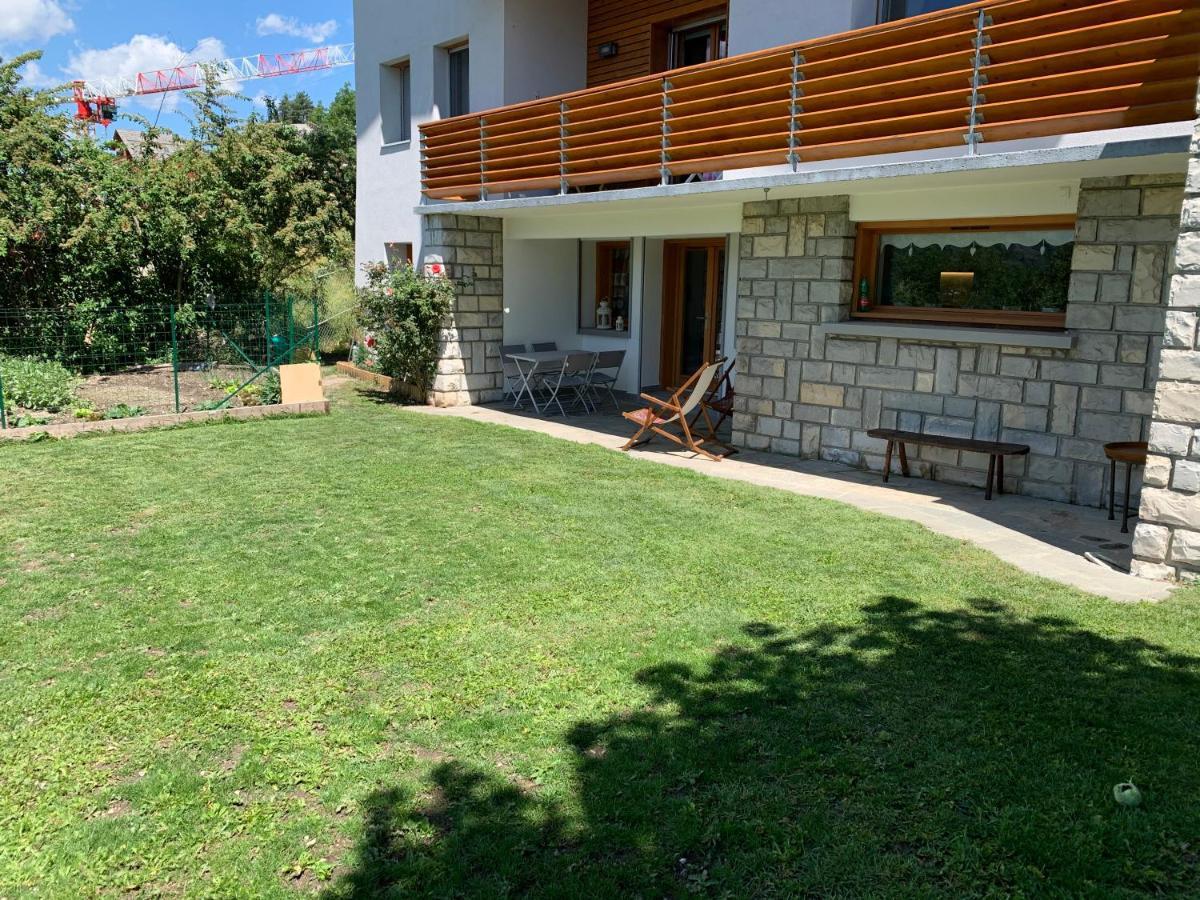 Shangry-La Apartment Briancon  Luaran gambar
